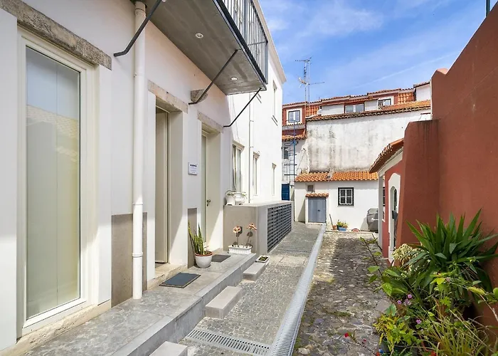 Whome Alfama 2-bed Minimalist Retreat For Digital Nomads & Remote Workers 리스본