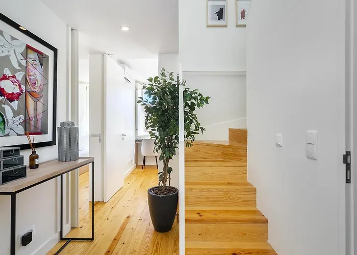 Whome Alfama 2-bed Minimalist Retreat For Digital Nomads & Remote Workers 아파트