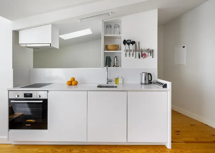 Whome Alfama 2-bed Minimalist Retreat For Digital Nomads & Remote Workers 아파트